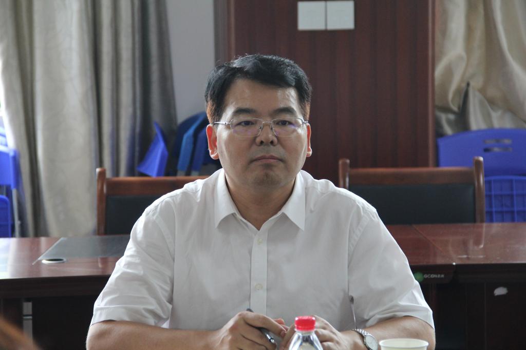 学校党委书记李国忠到我院检查指导工作